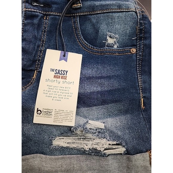 WallFlower Sassy Shorty Shorts Womens Juniors 7 Insta Soft Distressed Cuffed NEW - Picture 7 of 10